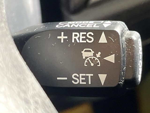 TOYOTA CROWN SEDAN HYBRID 2013 Image 31