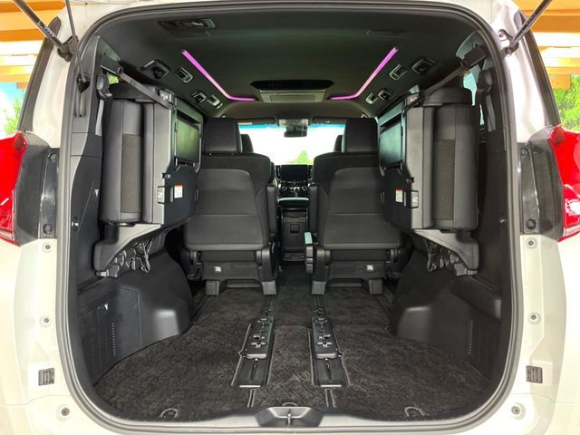 TOYOTA ALPHARD HYBRID 4WD 2020 Image 31