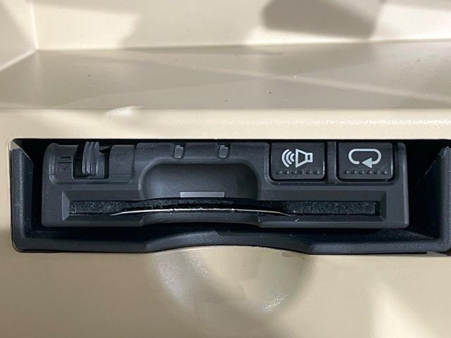 TOYOTA ESTIMA 2013 Image 31