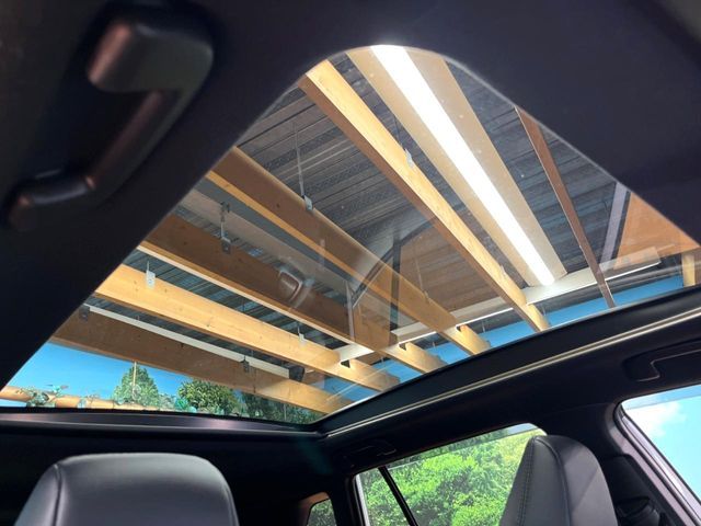 TOYOTA COROLLA CROSS HYBRID 2024 Image 31