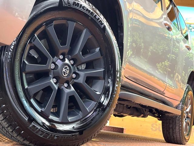 TOYOTA LANDCRUISER PRADO 2023 Image 31