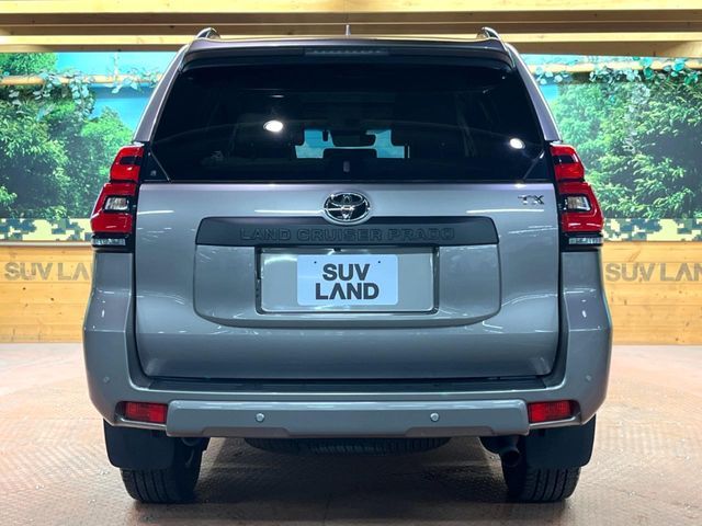 TOYOTA LANDCRUISER PRADO 2023 Image 31