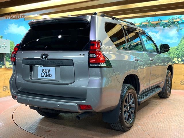 TOYOTA LANDCRUISER PRADO 2023 Image 31