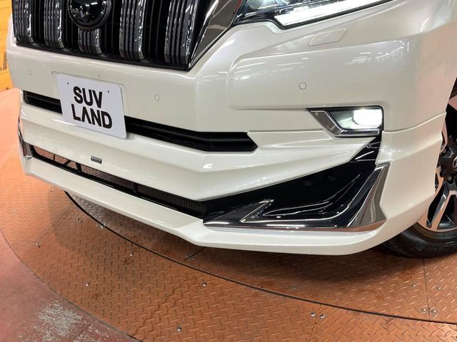 TOYOTA LANDCRUISER PRADO 2023 Image 31