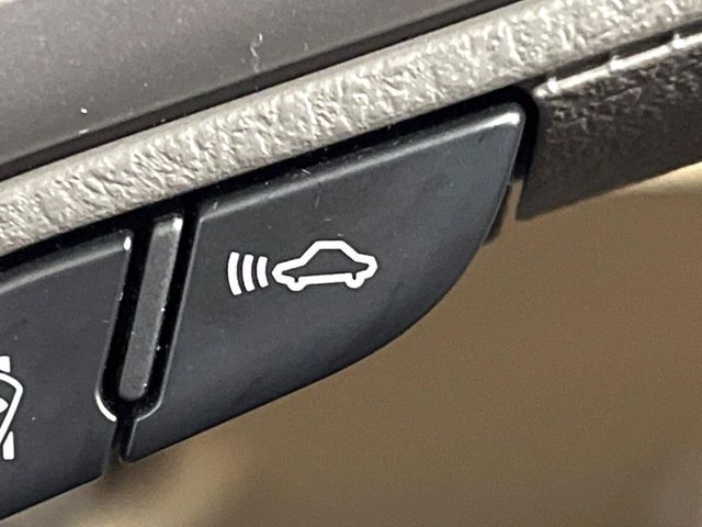 TOYOTA LANDCRUISER PRADO 2023 Image 31