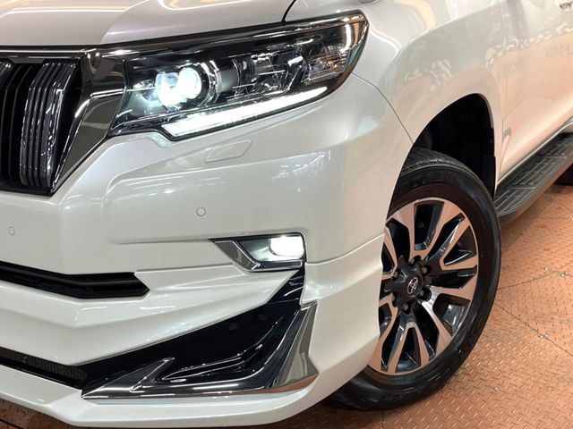 TOYOTA LANDCRUISER PRADO 2023 Image 31