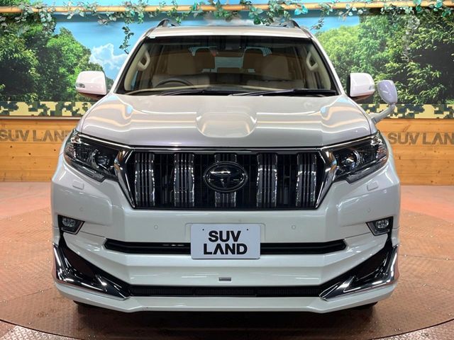 TOYOTA LANDCRUISER PRADO 2023 Image 31