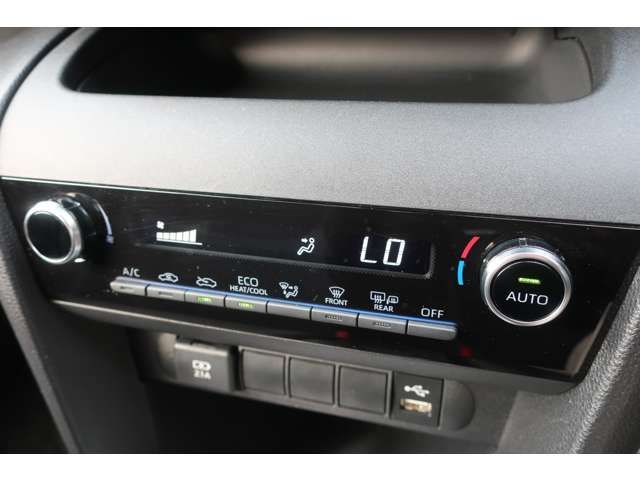 TOYOTA YARIS CROSS HYBRID 2021 Image 31