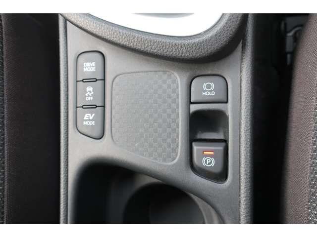 TOYOTA YARIS CROSS HYBRID 2021 Image 31