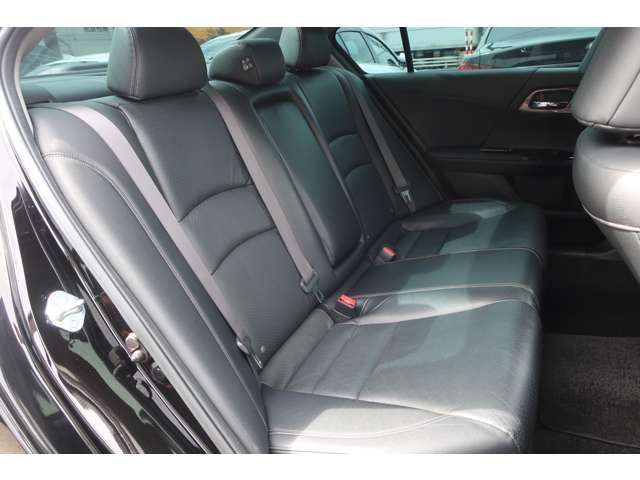 HONDA ACCORD HYBRID 2016 Image 31