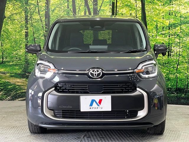 TOYOTA SIENTA HYBRID 2023 Image 31