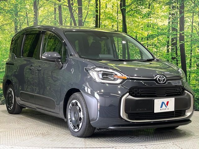 TOYOTA SIENTA HYBRID 2023 Image 31