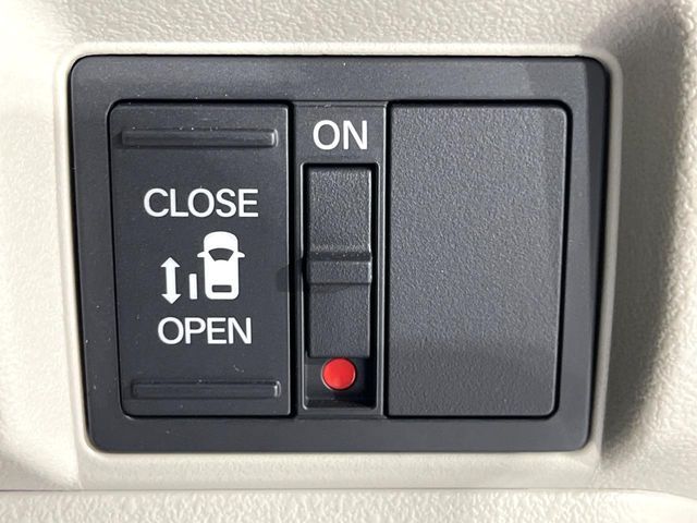 HONDA N BOX 2025 Image 31