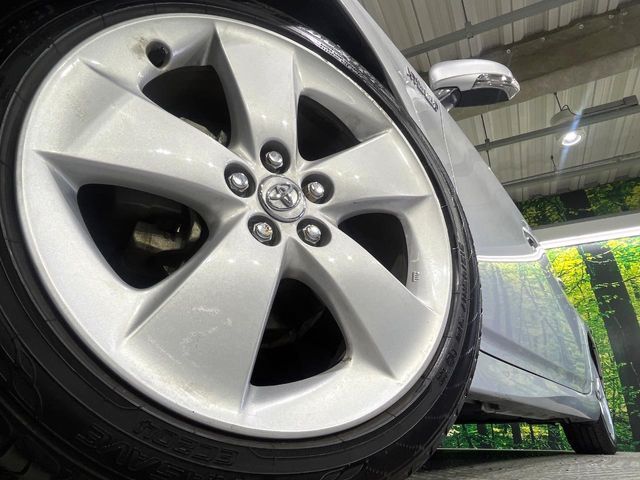 TOYOTA PRIUS 2015 Image 31