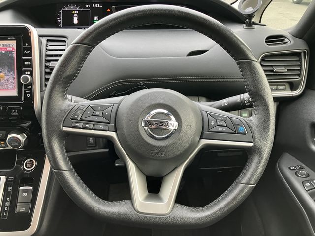 NISSAN SERENA  S-HYBRID 4WD 2018 Image 31