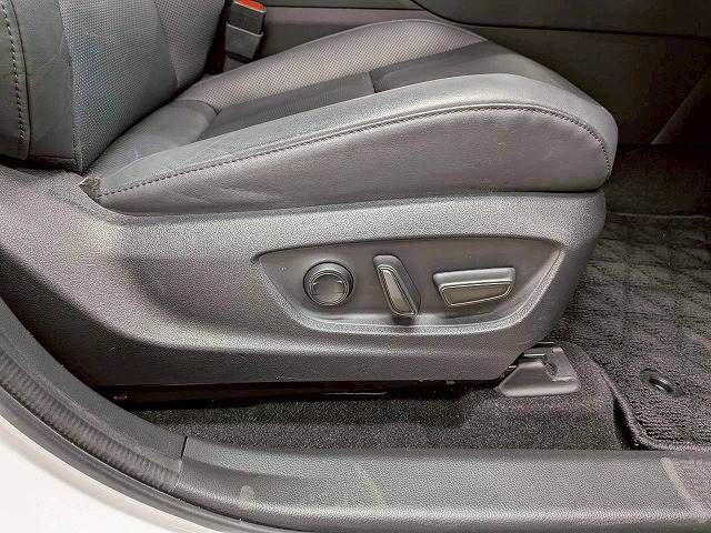 TOYOTA CROWN CROSSOVER 2023 Image 31