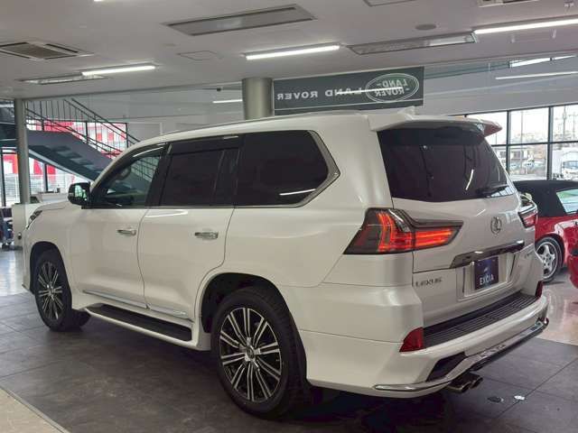 TOYOTA LEXUS LX570 AWD 2021 Image 31