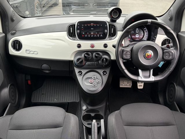 FIAT ABARTH 595 2019 Image 31