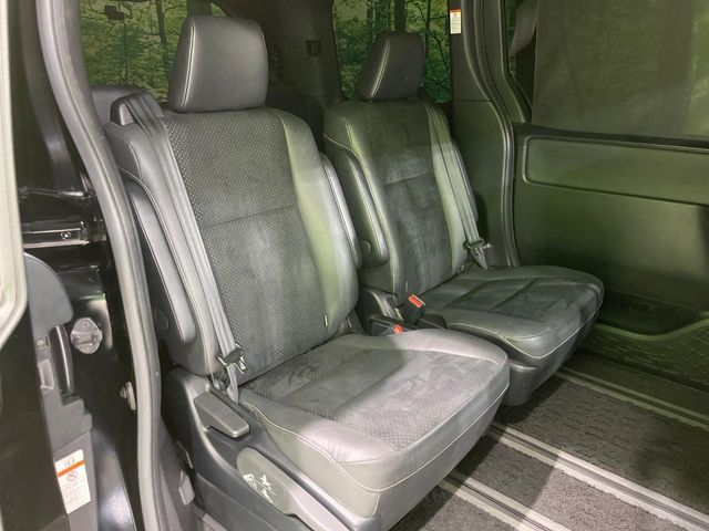 TOYOTA VOXY HYBRID 2021 Image 31