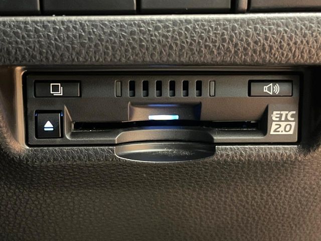 TOYOTA HARRIER HYBRID 2021 Image 31