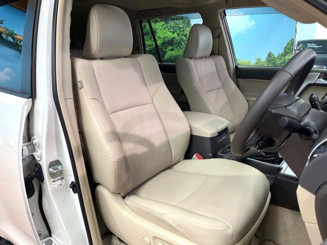 TOYOTA LANDCRUISER PRADO 2023 Image 31