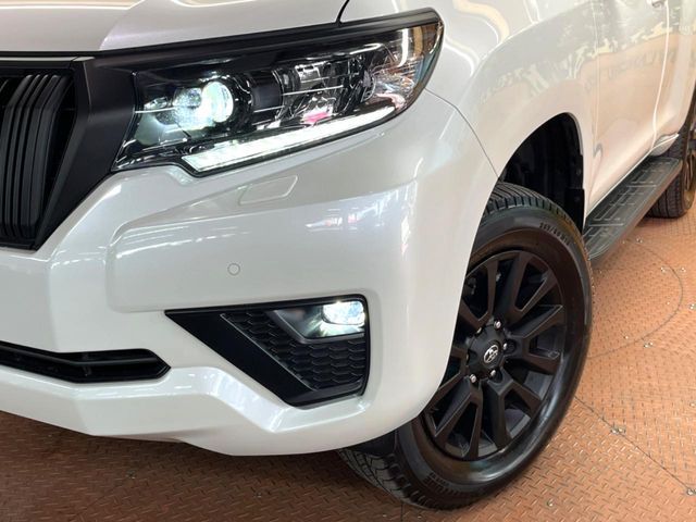 TOYOTA LANDCRUISER PRADO 2023 Image 31