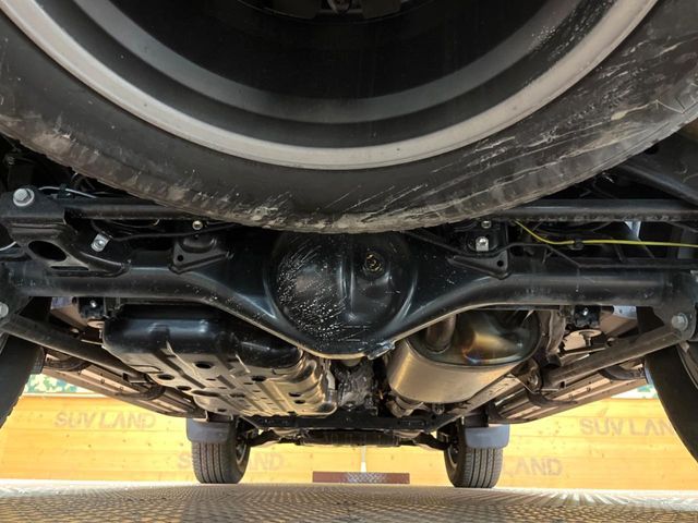 TOYOTA LANDCRUISER PRADO 2023 Image 31