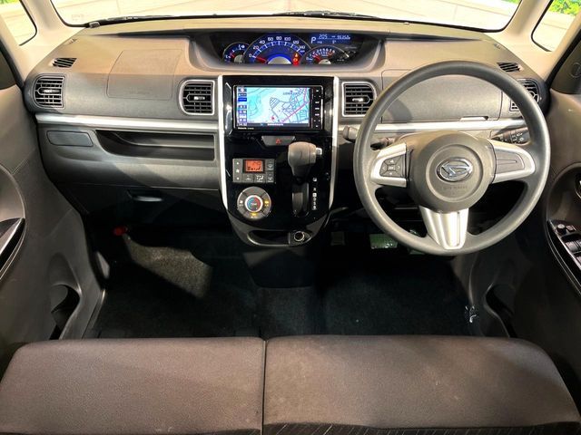 DAIHATSU TANTO CUSTOM 2015 Image 31