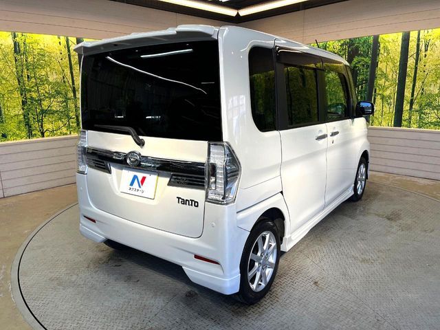 DAIHATSU TANTO CUSTOM 2015 Image 31