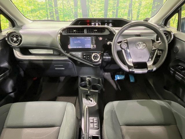 TOYOTA AQUA 2018 Image 31