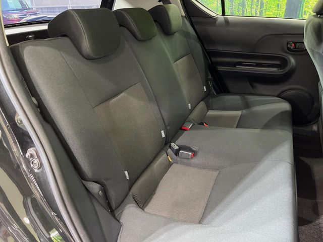 TOYOTA AQUA 2018 Image 31