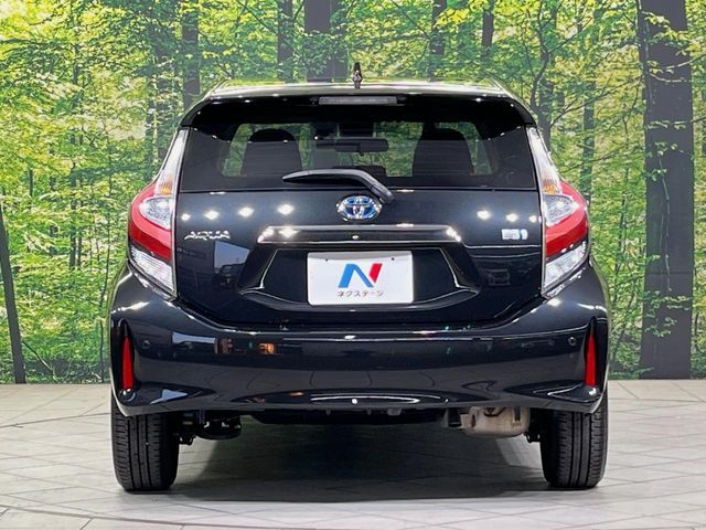 TOYOTA AQUA 2018 Image 31