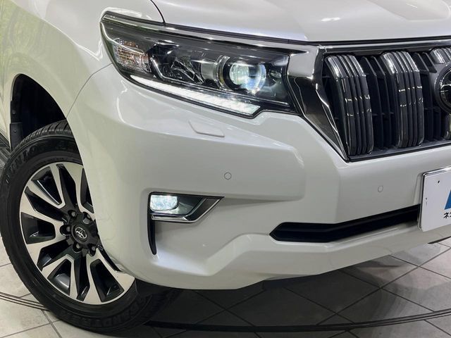 TOYOTA LANDCRUISER PRADO 2023 Image 31