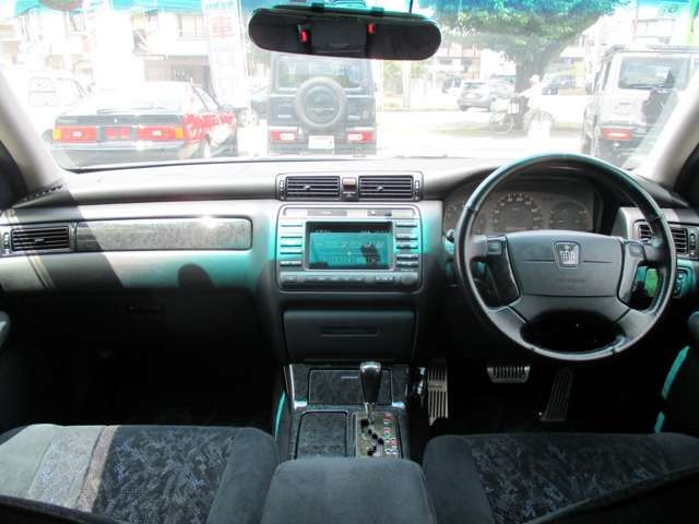 TOYOTA CROWN ESTATE 2005 Image 31