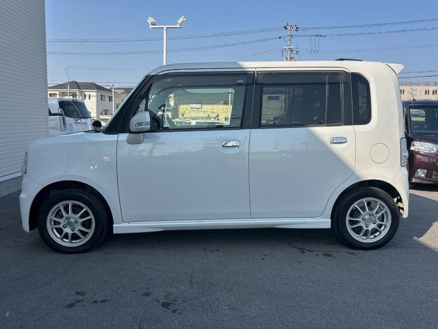 TOYOTA PIXIS SPACE CUSTOM 2015 Image 31