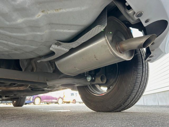 NISSAN NOTE 2013 Image 31