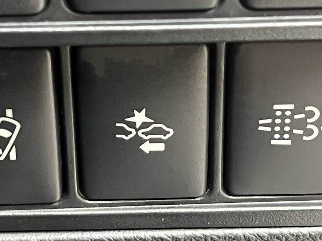 TOYOTA HILUX 4WD 2019 Image 31