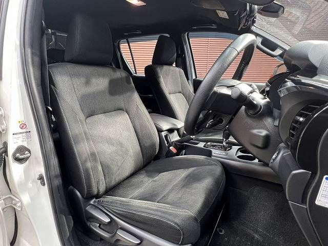 TOYOTA HILUX 4WD 2019 Image 31