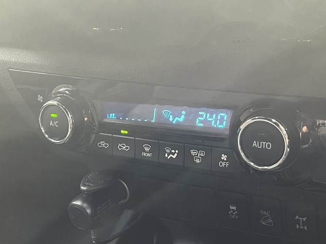 TOYOTA HILUX 4WD 2019 Image 31