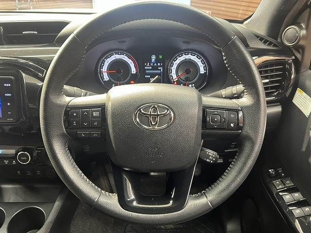 TOYOTA HILUX 4WD 2019 Image 31