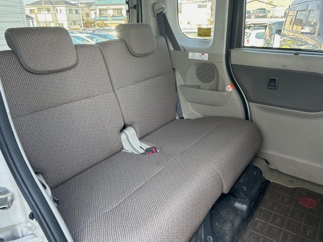 DAIHATSU TANTO 2016 Image 31