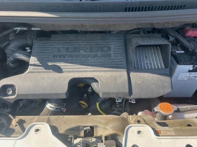 DAIHATSU TANTO 2016 Image 31