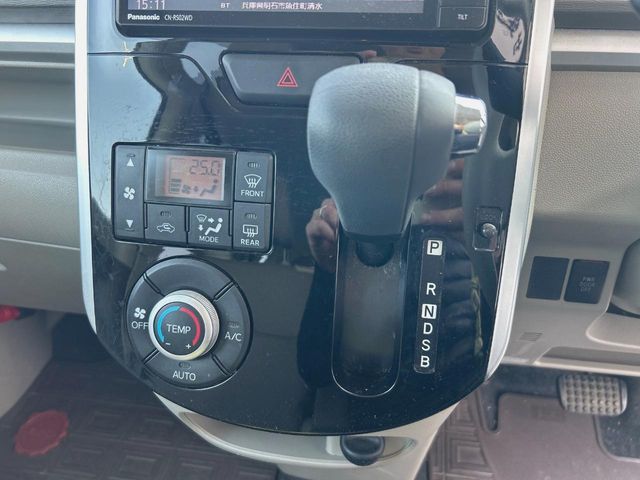 DAIHATSU TANTO 2016 Image 31