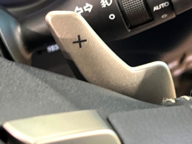 TOYOTA LEXUS NX300H 2014 Image 31