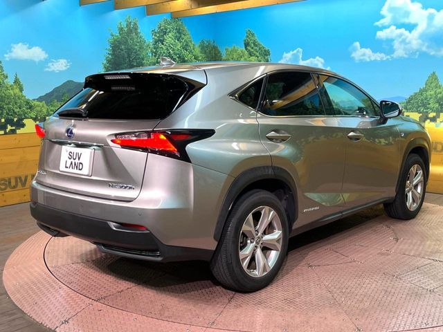 TOYOTA LEXUS NX300H 2014 Image 31