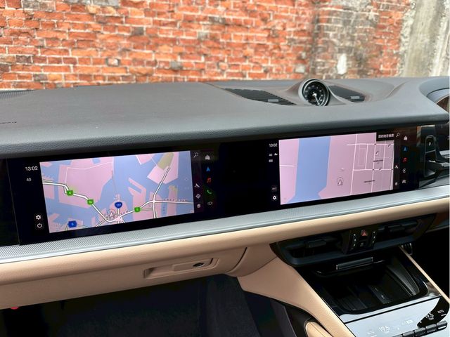 PORSCHE CAYENNE COUP 2023 Image 31