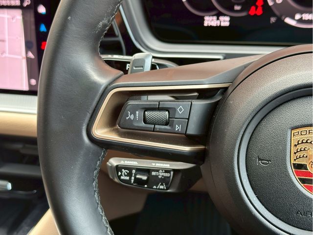 PORSCHE CAYENNE COUP 2023 Image 31