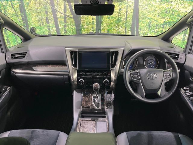 TOYOTA ALPHARD HYBRID 4WD 2023 Image 31