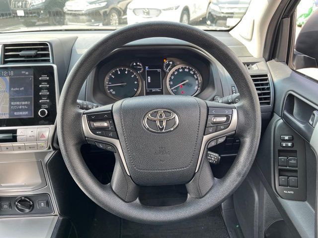 TOYOTA LANDCRUISER PRADO 2020 Image 31