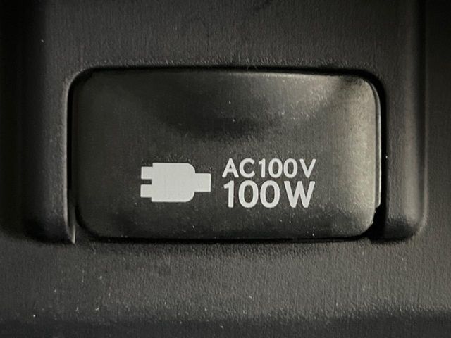 TOYOTA LEXUS NX300H AWD 2019 Image 31